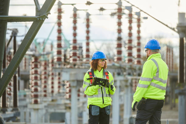 Best Industrial Electrical Services  in Hewlett, NY